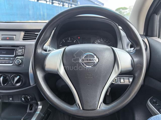 2019 Nissan NAVARA 2.5 SE NP300 (A) 4X4 VGS Turbo - 4