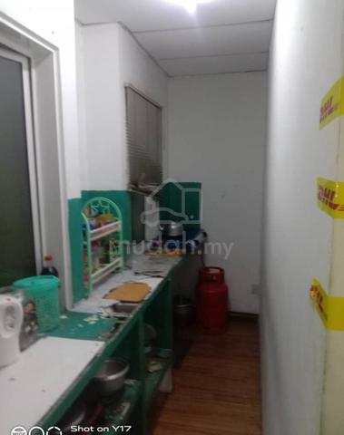 Bilik sewa murah di strand mall kota damansara 1