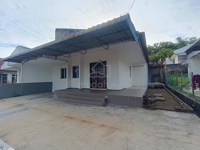 Melaka Ayer Keroh Single Story Semi D with Spacious Land 1