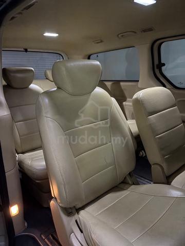 2012 Hyundai GRAND STAREX 2.5 ROYALE (A) - 4