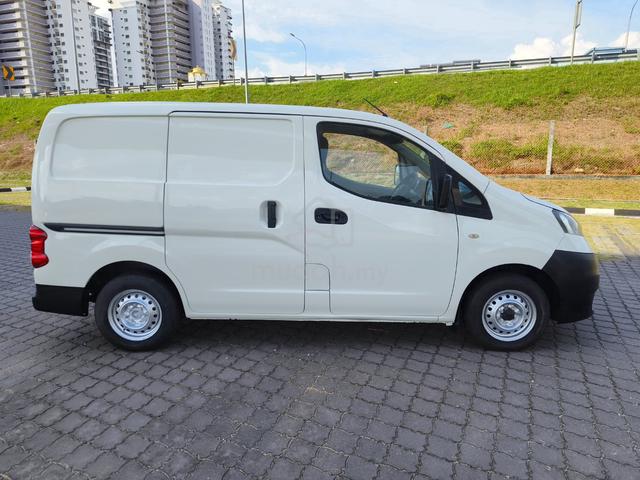 2014 Nissan NV200 1.6 (M) Panel Van - 5