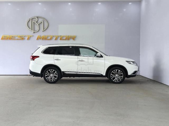 2016 Mitsubishi OUTLANDER 2.4 (A) - 2