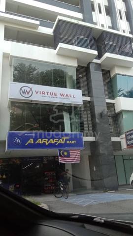 3 Storey End Lot Shoplot @ KL Traders Square Facing Jln Gombak 1