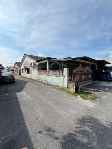 End Lot Single Storey Taman Klang Perdana Kapar Klang 1