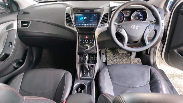 2015 Hyundai ELANTRA 1.6 ELEGANCE FACELIFT (A) - 4