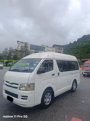 2010 Toyota HIACE 2.7 TRH203R-EDMDK (M) - 1