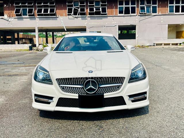 2011 Mercedes SLK200 AMG SPORT EDITION FACELIFT - 1