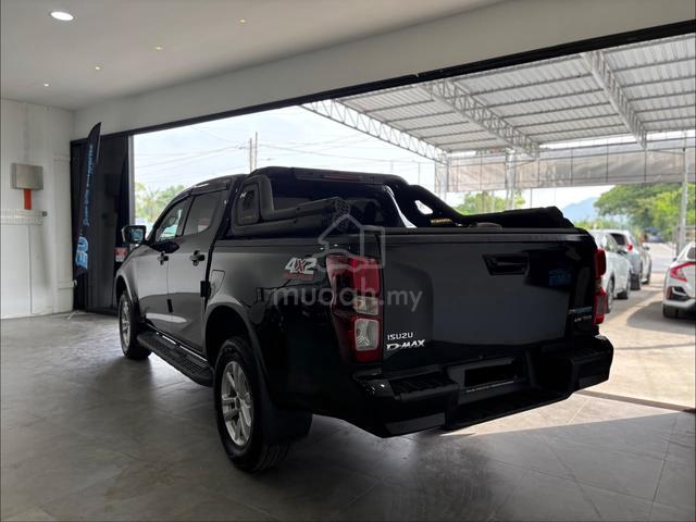 Isuzu D-MAX 1.9 4x2 Plus AT- Low Mileage 74K KM - 3