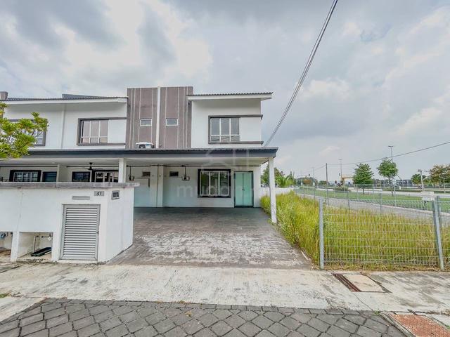 CORNER LOT! Double Storey LBS Alam Perdana, Puncak Alam 1
