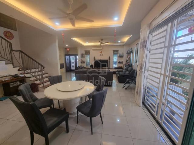 3 Storey Semi D House [BUKIT MERTAJAM] Fully Furnished & Renovate Unit 3