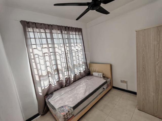 Single room full furnished Georgetown 1