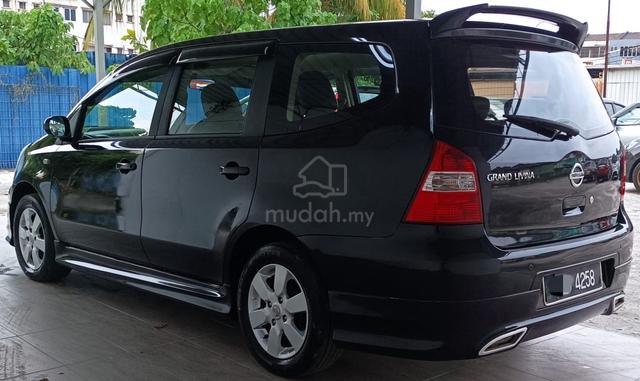 2011 Nissan GRAND LIVINA 1.6 (A)SitLeather NiceCar - 3