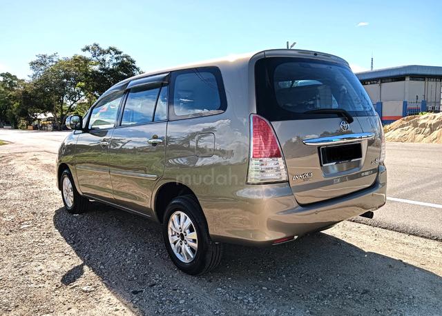 2009 Toyota INNOVA 2.0 G FACELIFT (A) - 5