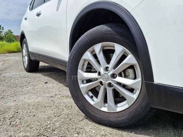 2015 Nissan X-TRAIL 2.0 (A)  loan  kedai - 4