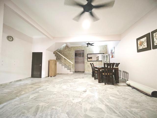 Below MV Facing Southeast Double Storey Terrace Desa Mewah Semenyih 1