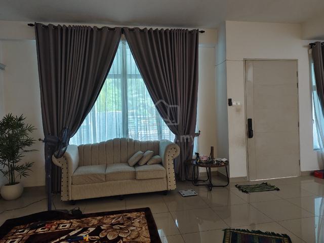 Non sharing room near Banting and Airport Klia 1