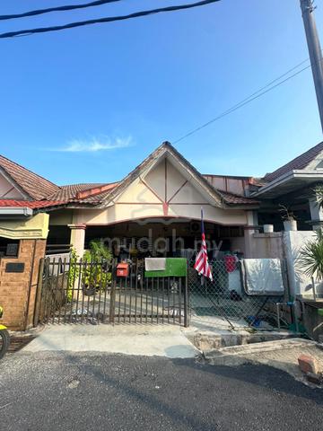 Teres setingkat pelindung maju hot area 1