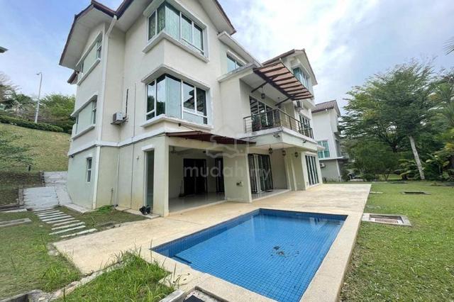Bungalow 3 Storey Kayangan Heights Shah Alam With Pool 1