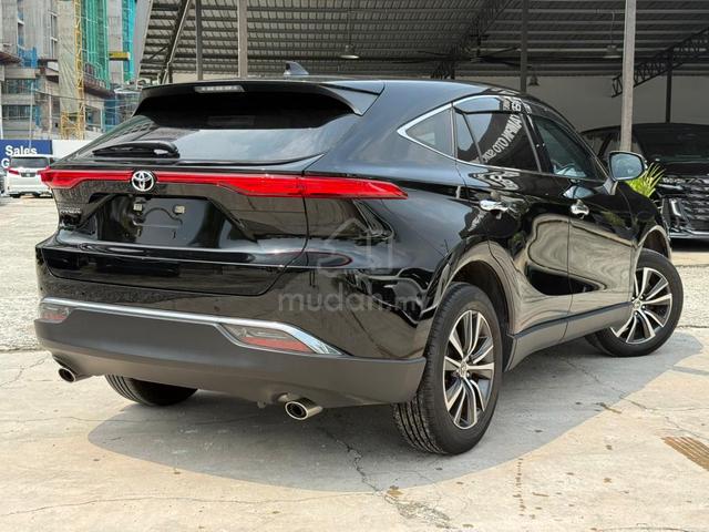 2023 Toyota HARRIER 2.0 G (A) GRADE 5A BLACK WHITE - 4