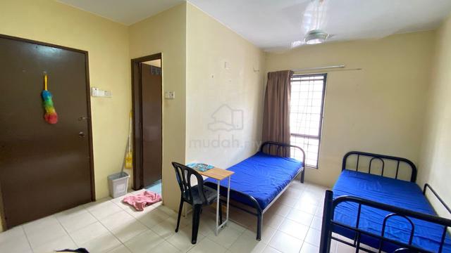 Pusat Komersial Seksyen 7 1