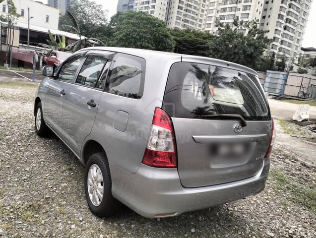 Toyota Innova 2.0 E (A) 2013 / 2014 One Owner - 2