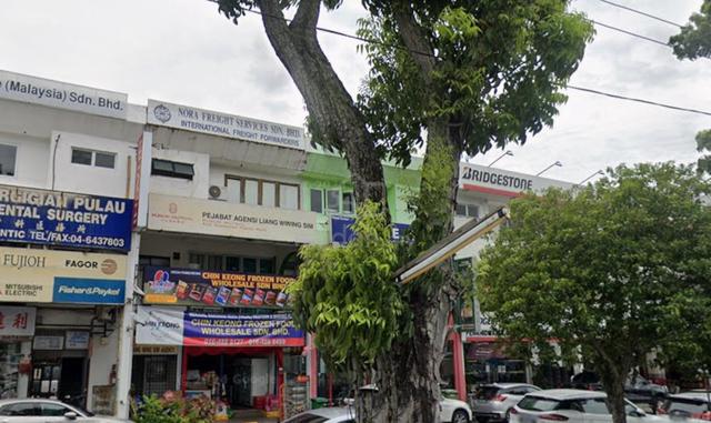 Office Lot 1st Floor 1100sf Opposite Giant Bayan Baru 1