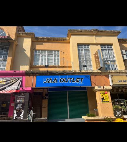 Rumah Kedai 2 Tingkat untuk dijual 1
