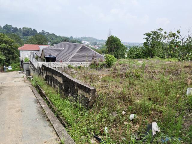 Lot Banglo di Sg buloh. Near showroom 1