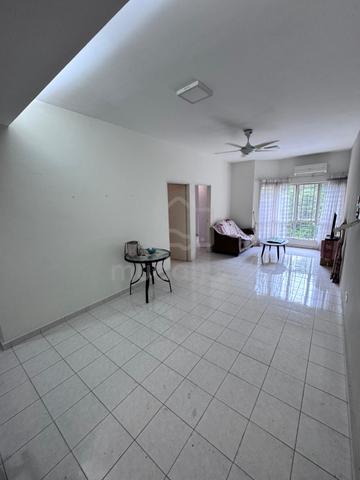 Merak Apartment Bandar Kinrara 1