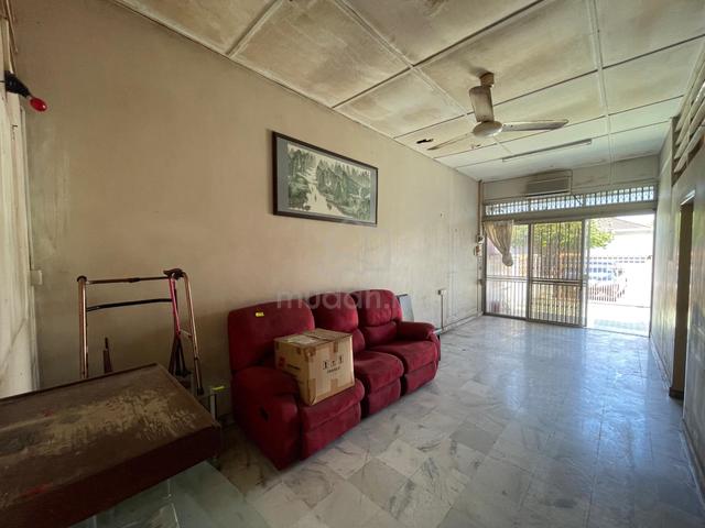 Single Terrace at Batu Lanchang 1360sqft 1