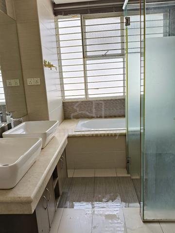 2.5 storey Mascarena Palm Putra Heights Subang Jaya 1