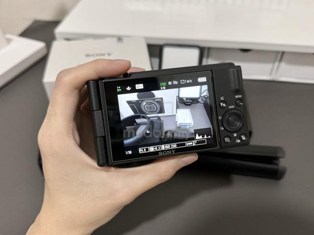 WTS Sony ZV-1M2 - photo 4 of 6