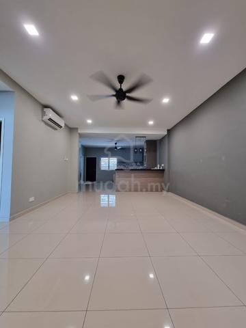 { Renovated } Tanjung Bungah Single Storey Semi D 1