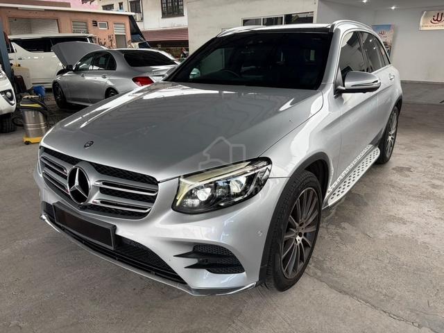 2017 Mercedes Benz GLC250 4MATIC COUPE AMG LINE - 2
