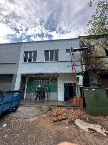 One And A Half Storey Factory Jalan Jenjarum Bukit Beruntung Rawang 1