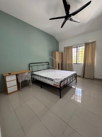 Room Landed Single,Couple Bangsar City of KL 1