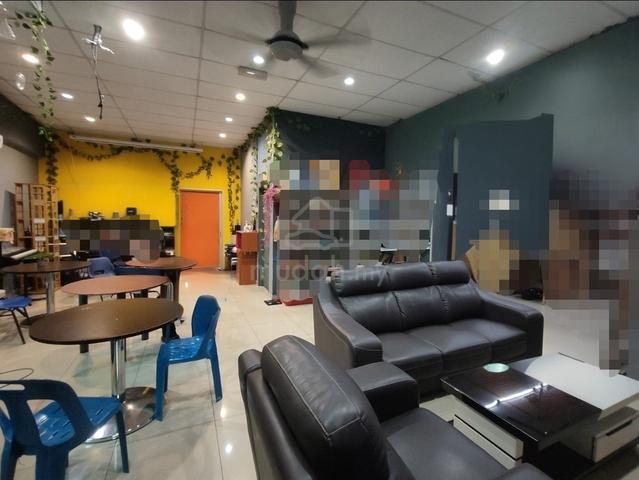 2Storey Shop Lot Butterworth for Sale 1