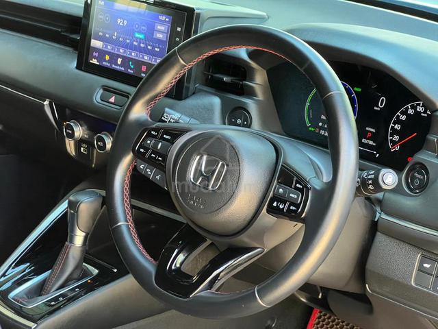 2023 Honda HR-V 1.5 RS  (A) 32k KM MILEAGE DONE - 4