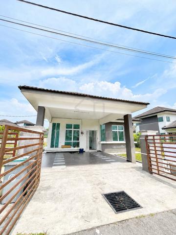 Banglo Setingkat Taman Senimas, Kuala Pilah 1
