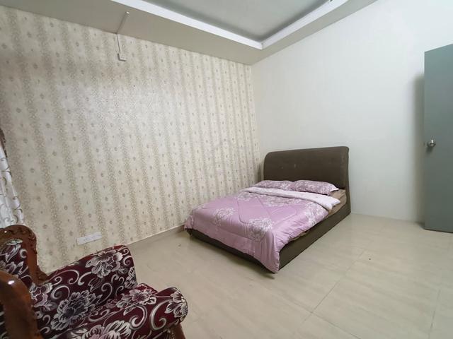 SINGLE ROOM LELAKI LUAS SELESA Puchong Utama 1