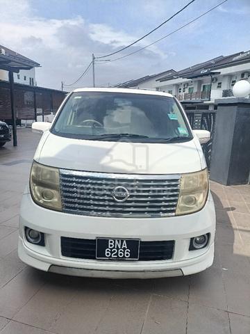 Nissan Elgrand 3.5 - 3