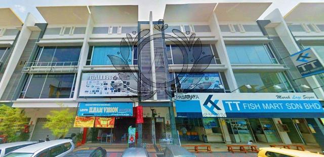 3 Storey Shop Kajang Taman Putra, Kajang Freehold 1