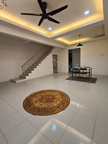 Rumah Teres 2 Tingkat, Kampung Jalan Kebun 1