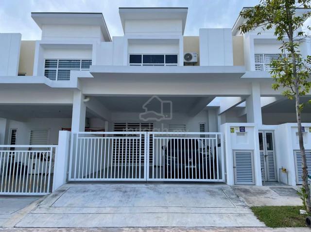 Double Storey Terrace House @ Taman Ara Sendayan Freehold 1