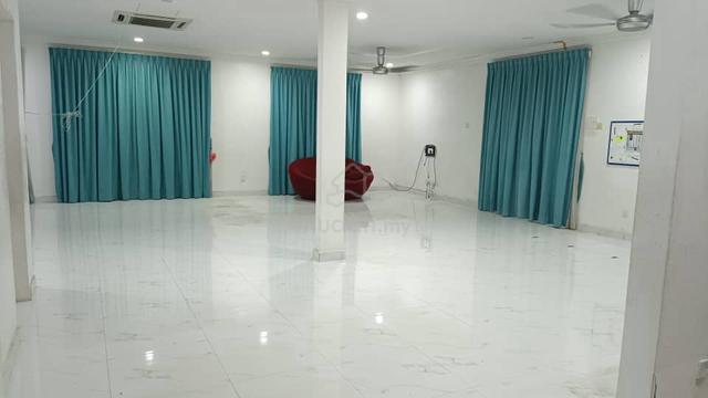 Rumah Untuk Disewa 1
