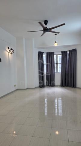 Regency Condominium 1