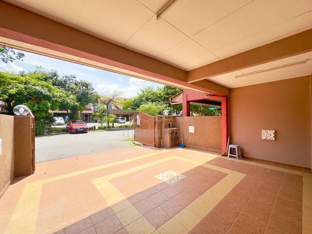 FACING OPEN Double Storey Taman Pinggiran USJ 3 Subang Jaya 3