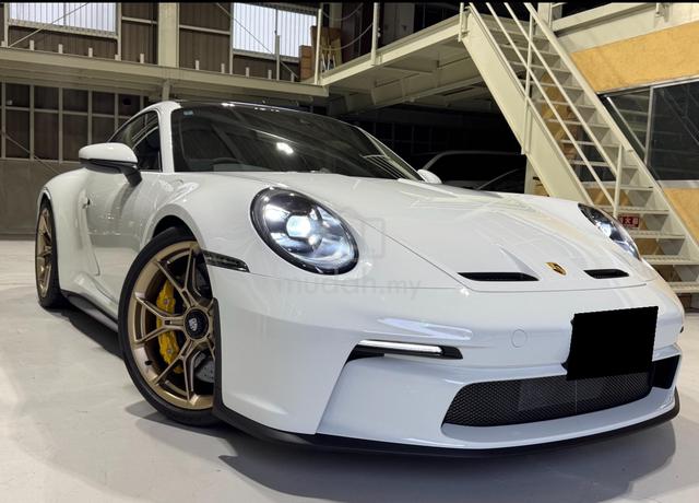 2024 Porsche 911 4.0 GT3 TOURING PACKAGE (M) - 3