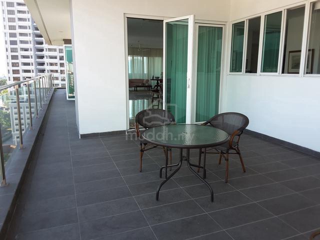 Residences 21 1