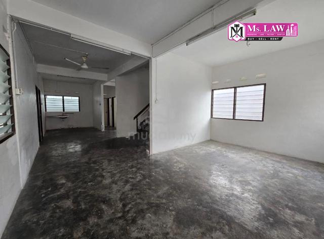 Worth Buy! 2 Storey Bungalow @ Jalan Sungai Ara, Bayan Lepas 1